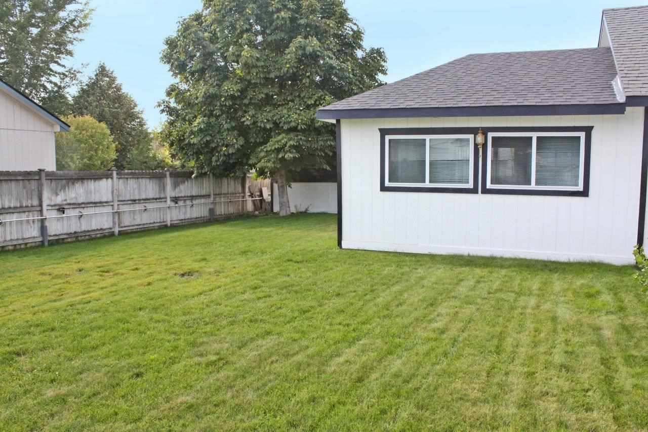 16610 E Broad Ave - Photo 18