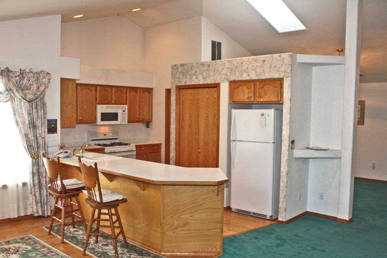 16610 E Broad Ave - Photo 3