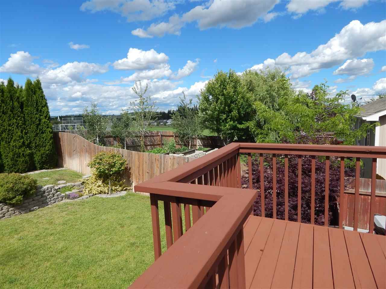 701 GOLDEN HILLS - Photo 17