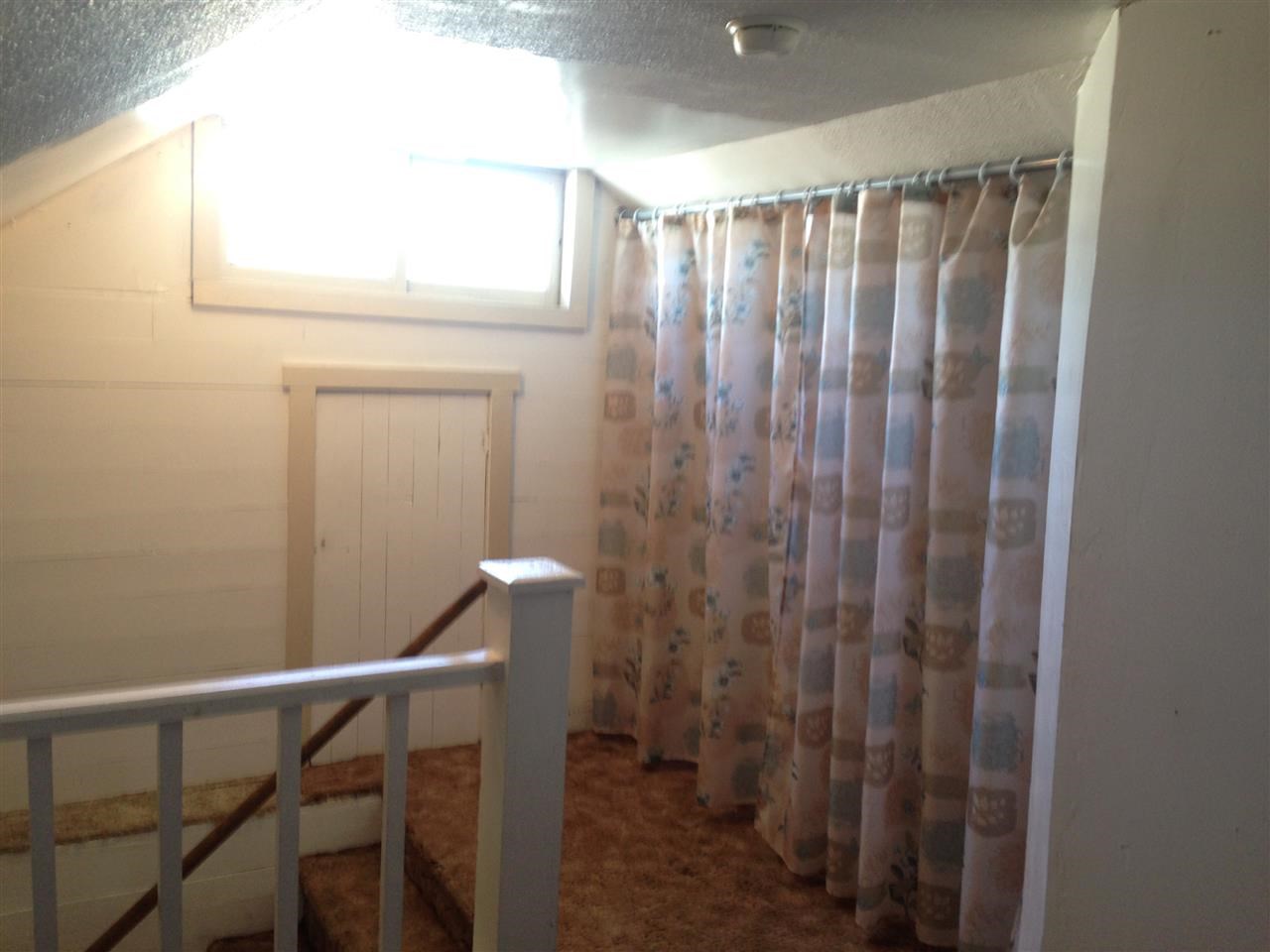 317 E 4th St - Photo 11