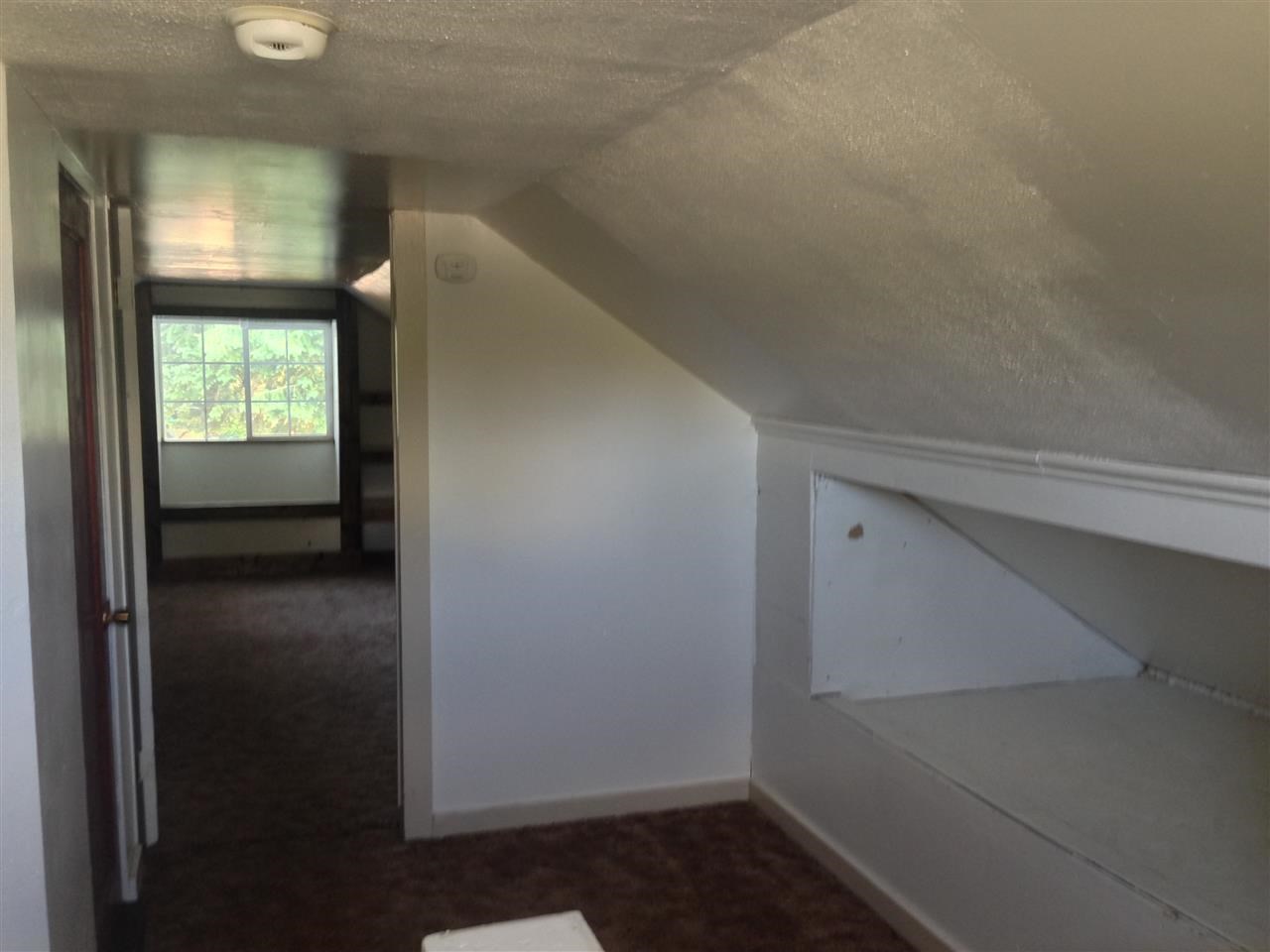 317 E 4th St - Photo 10