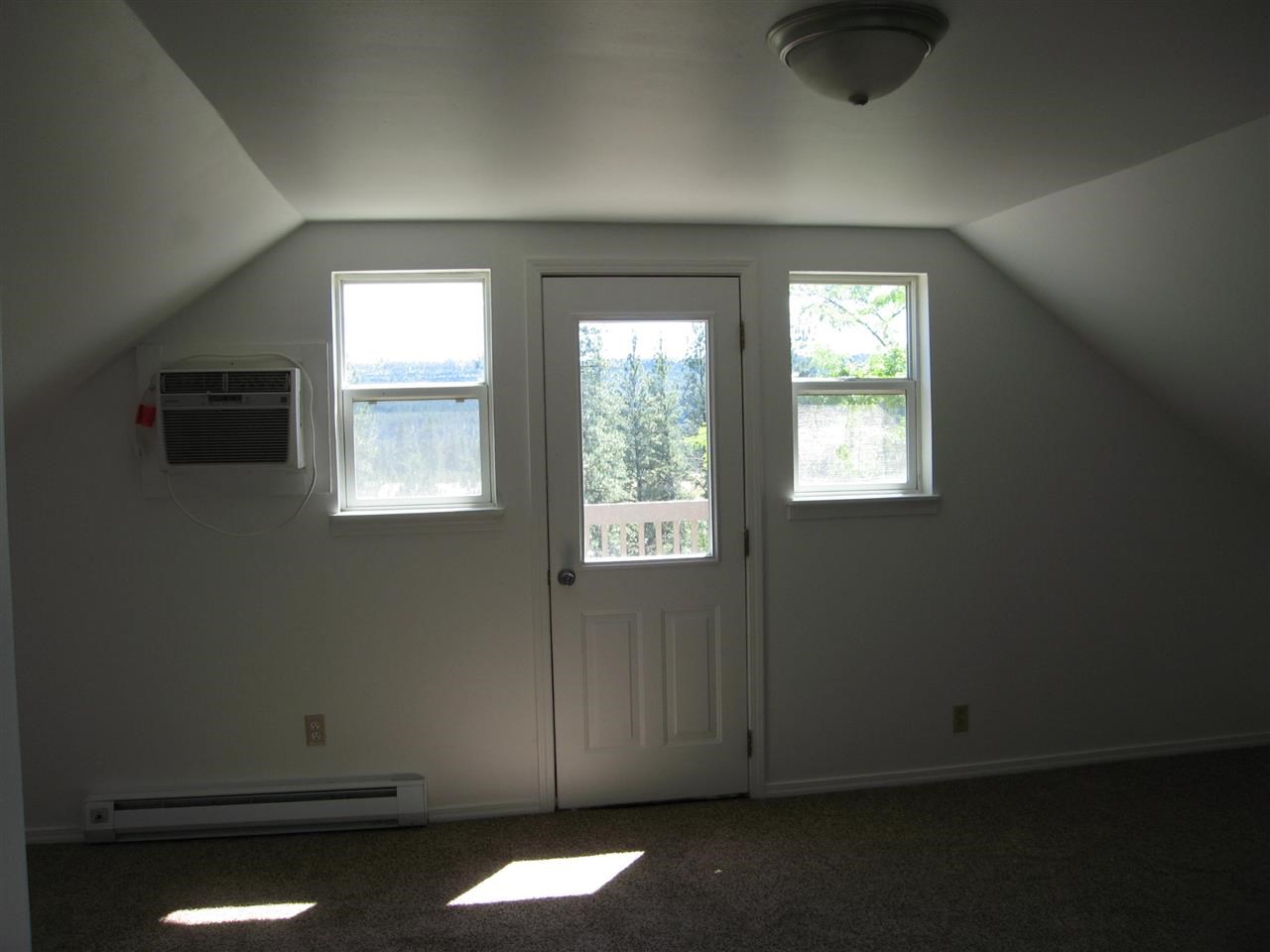 7673 Loralee Way - Photo 18