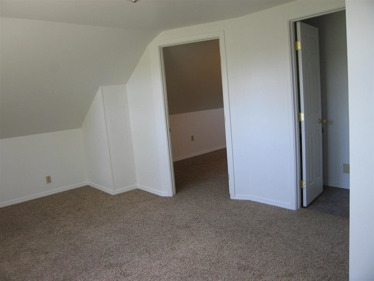 7673 Loralee Way - Photo 19