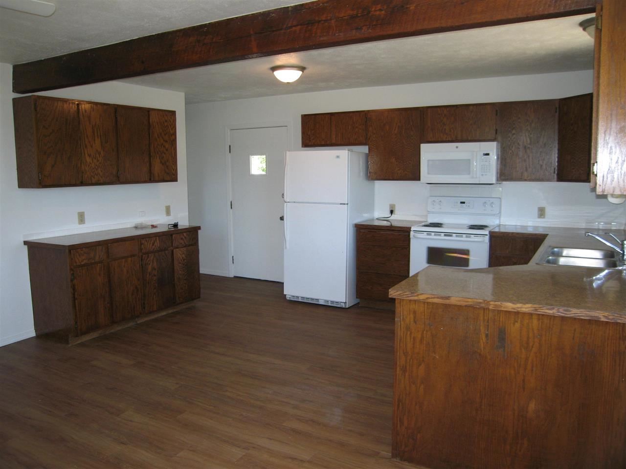 7673 Loralee Way - Photo 9