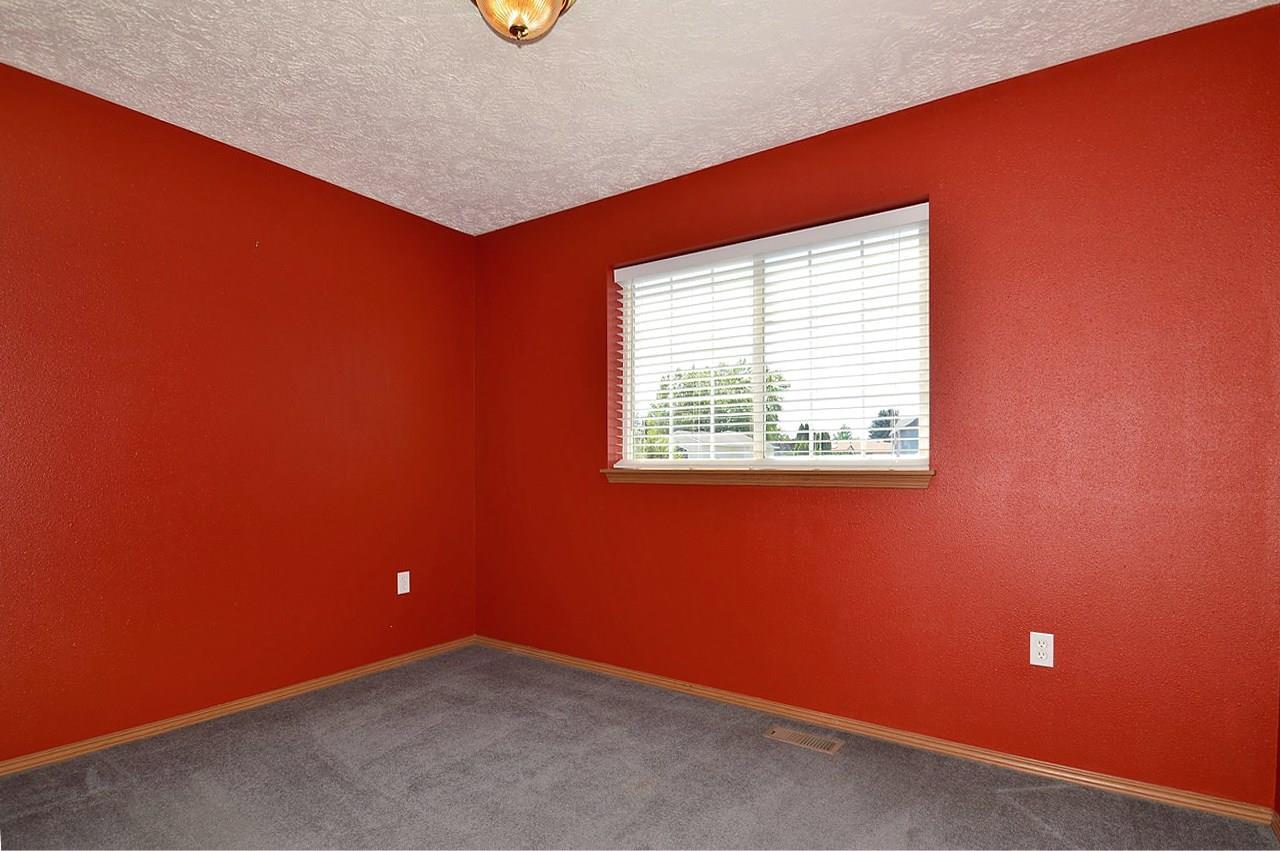 1203 S Century Rd - Photo 14