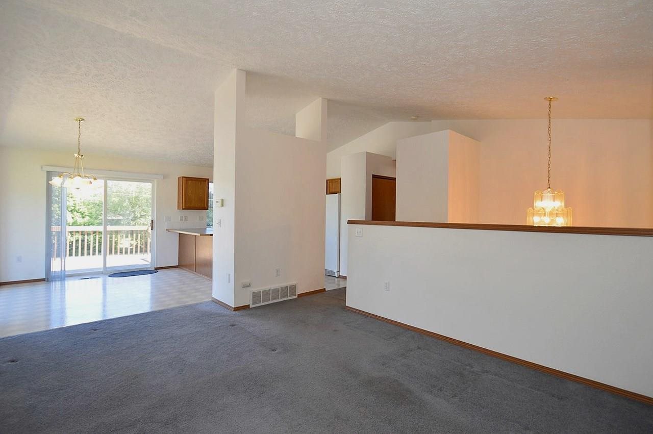 1203 S Century Rd - Photo 3