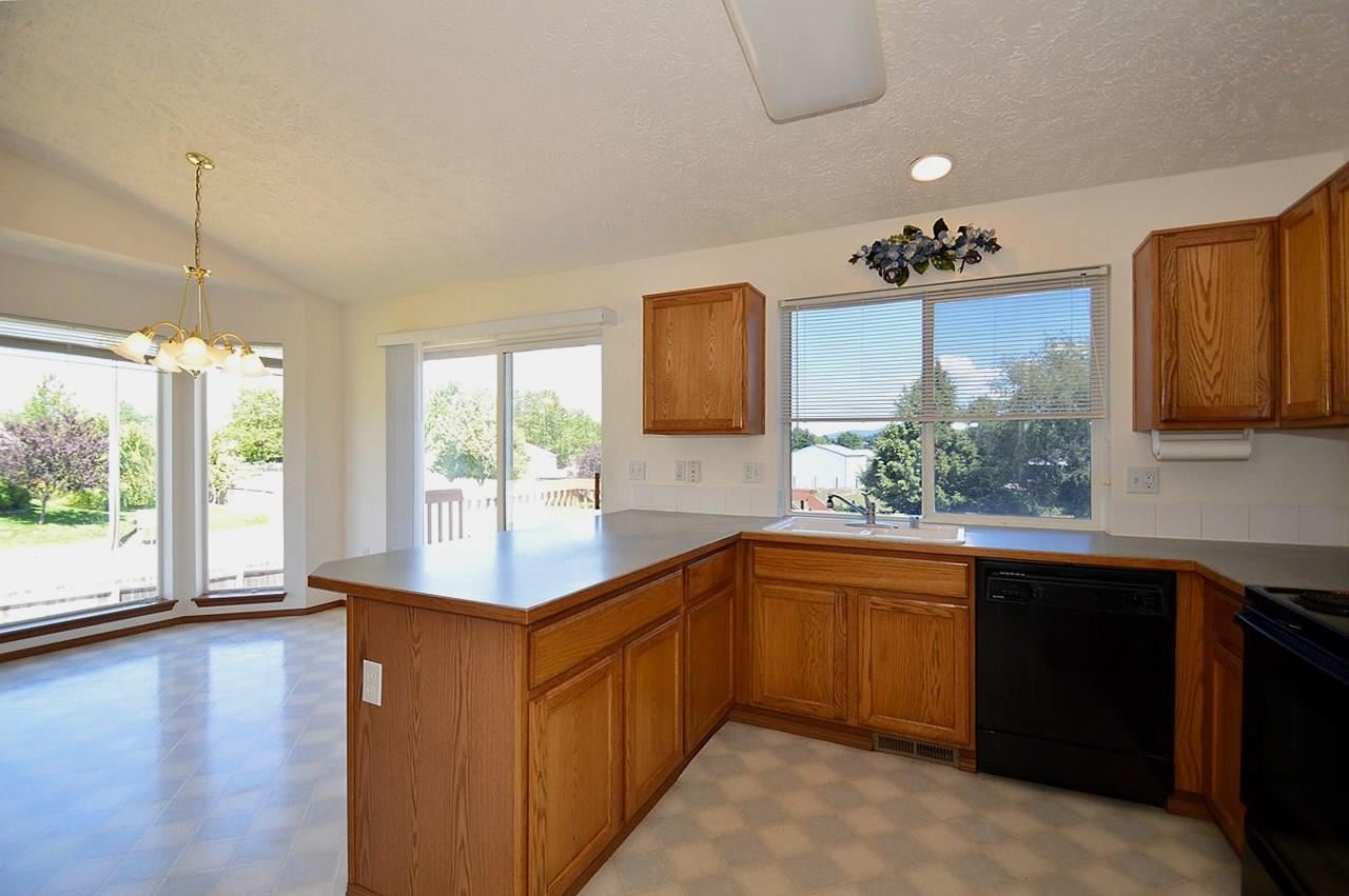 1203 S Century Rd - Photo 9