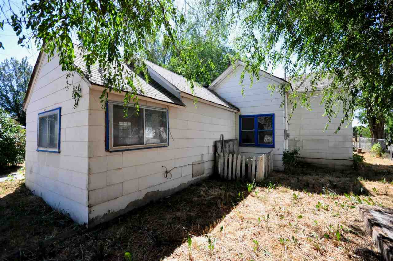 214 G St - Photo 15