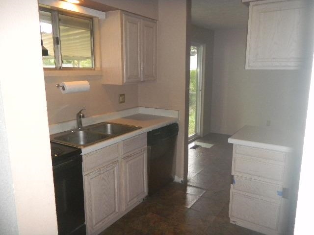 13612 E Heroy Ave - Photo 5