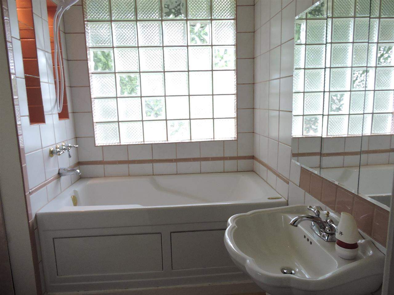 2515 S GRAND Blvd - Photo 9