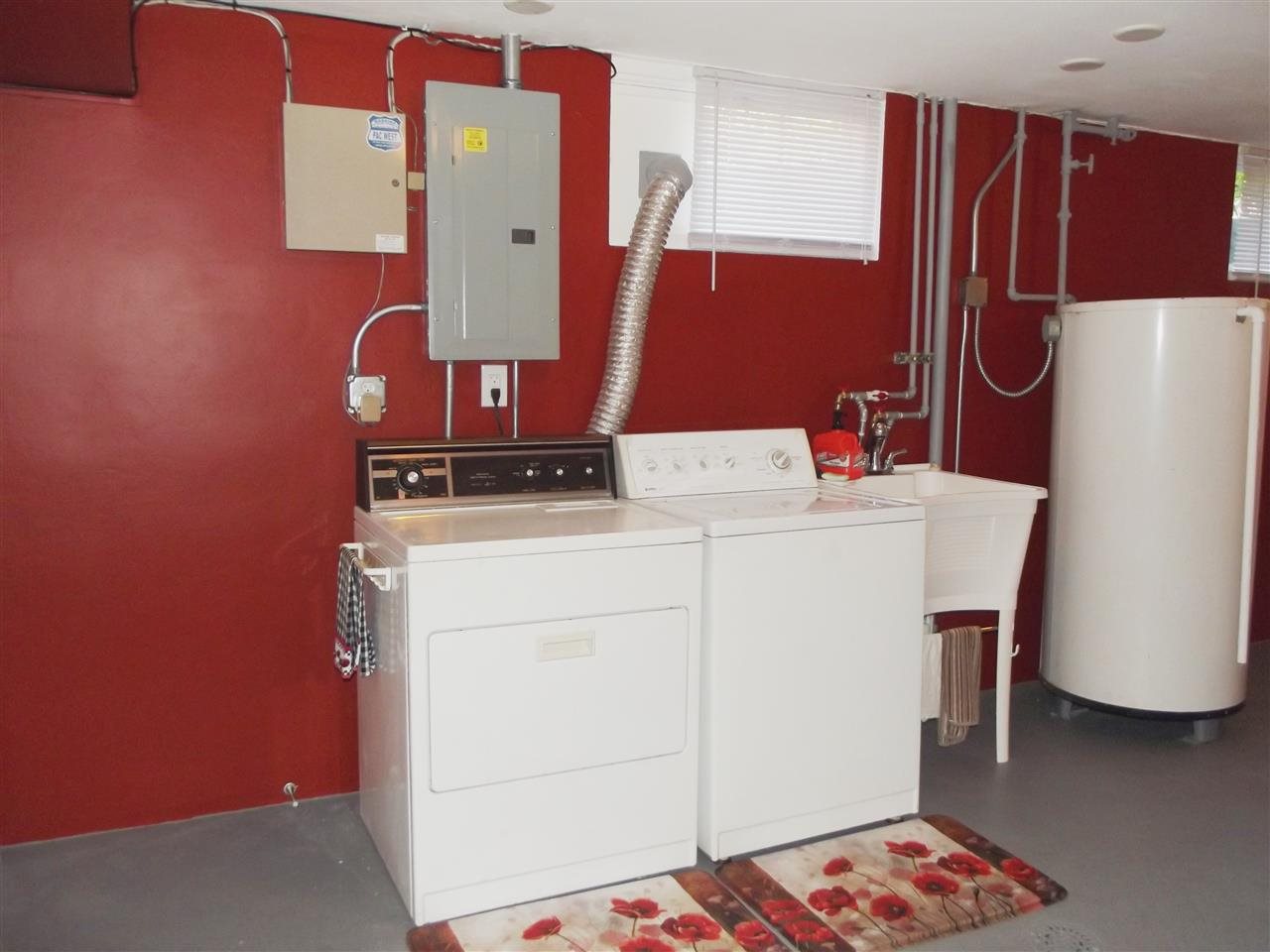 721 N Herald - Photo 15