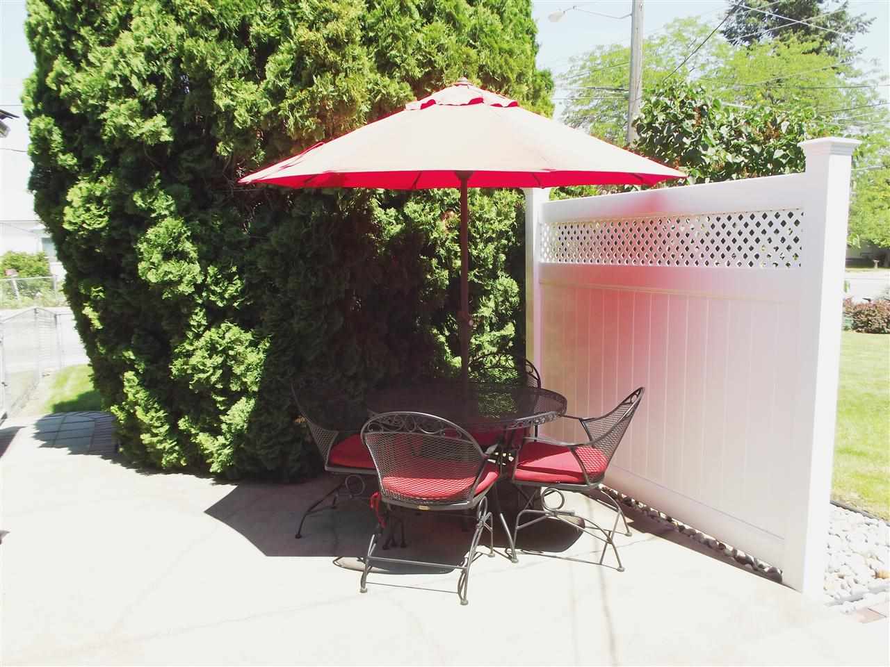 721 N Herald - Photo 20