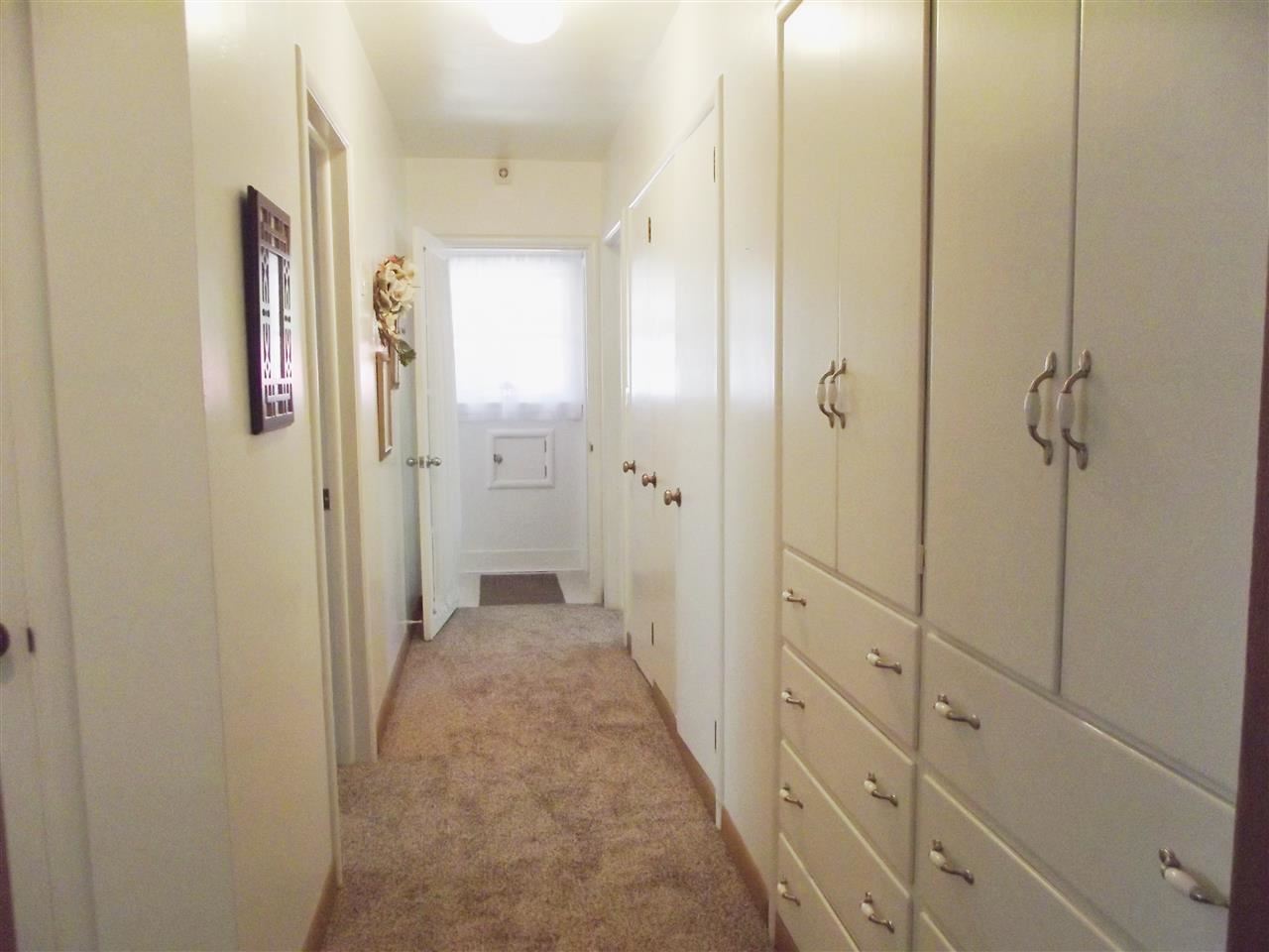 721 N Herald - Photo 8