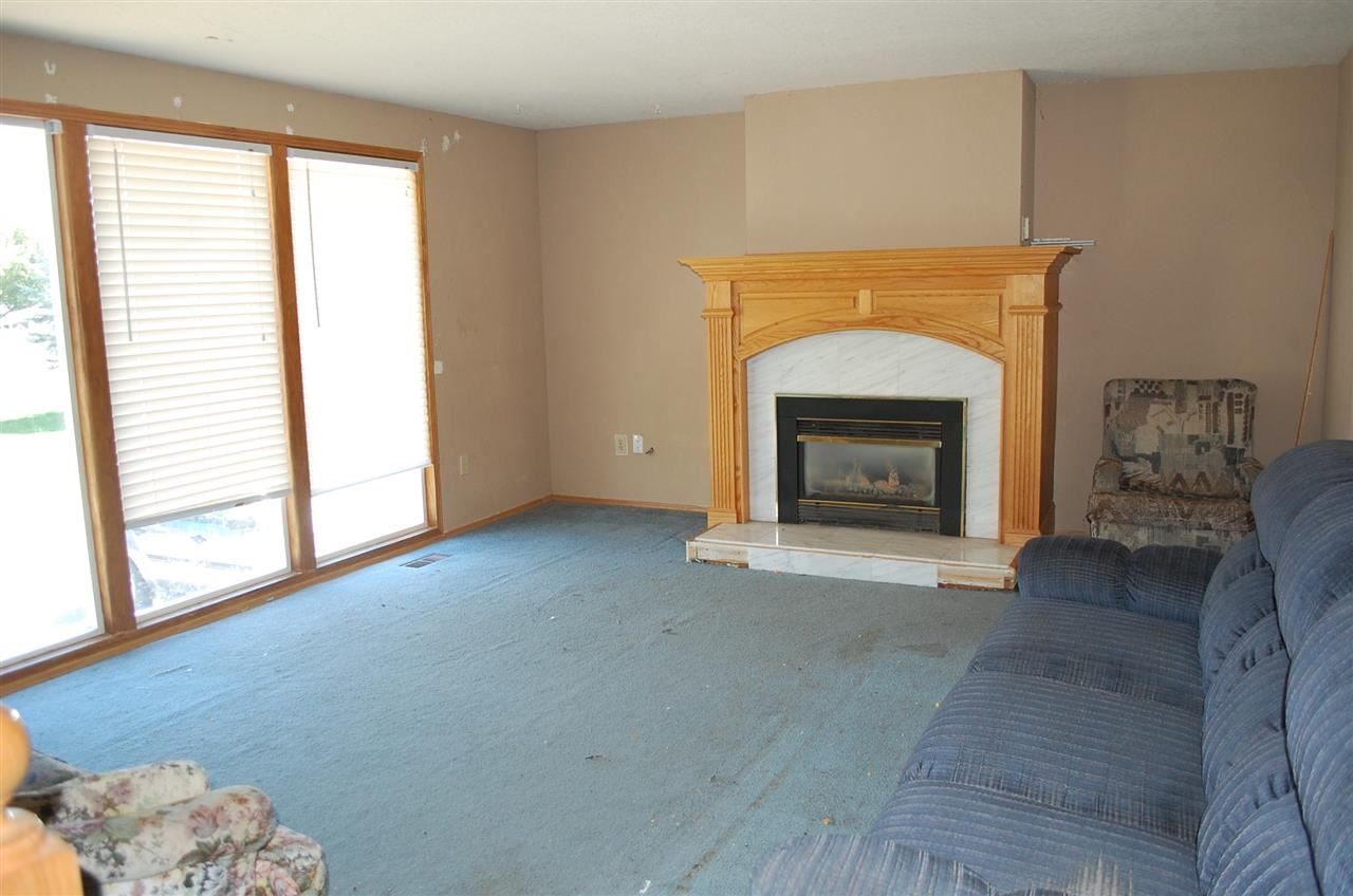 1514 S Bolivar Rd - Photo 3