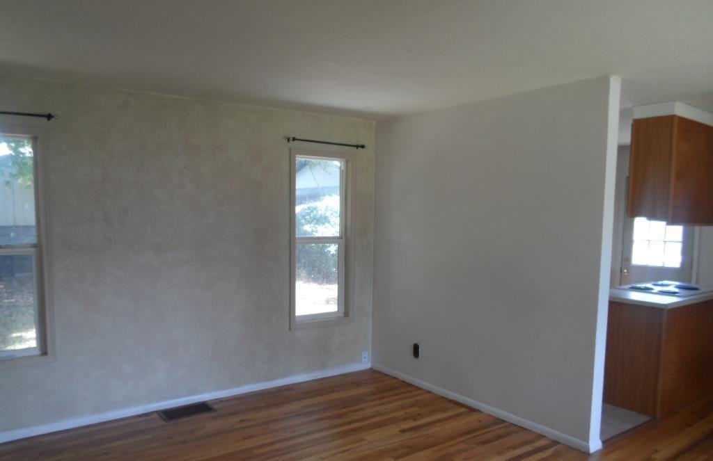 3923 E Cleveland Ave - Photo 4