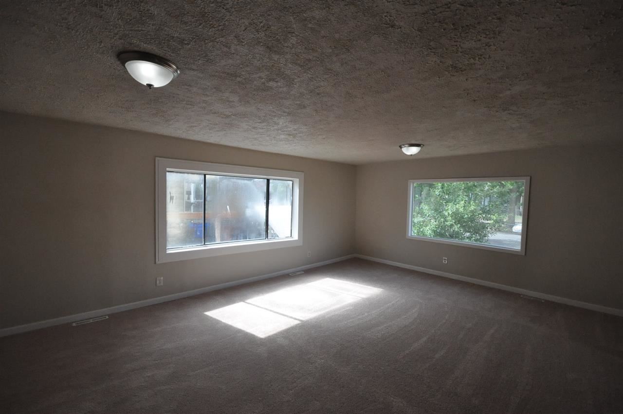 2119 W DEAN Ave - Photo 3