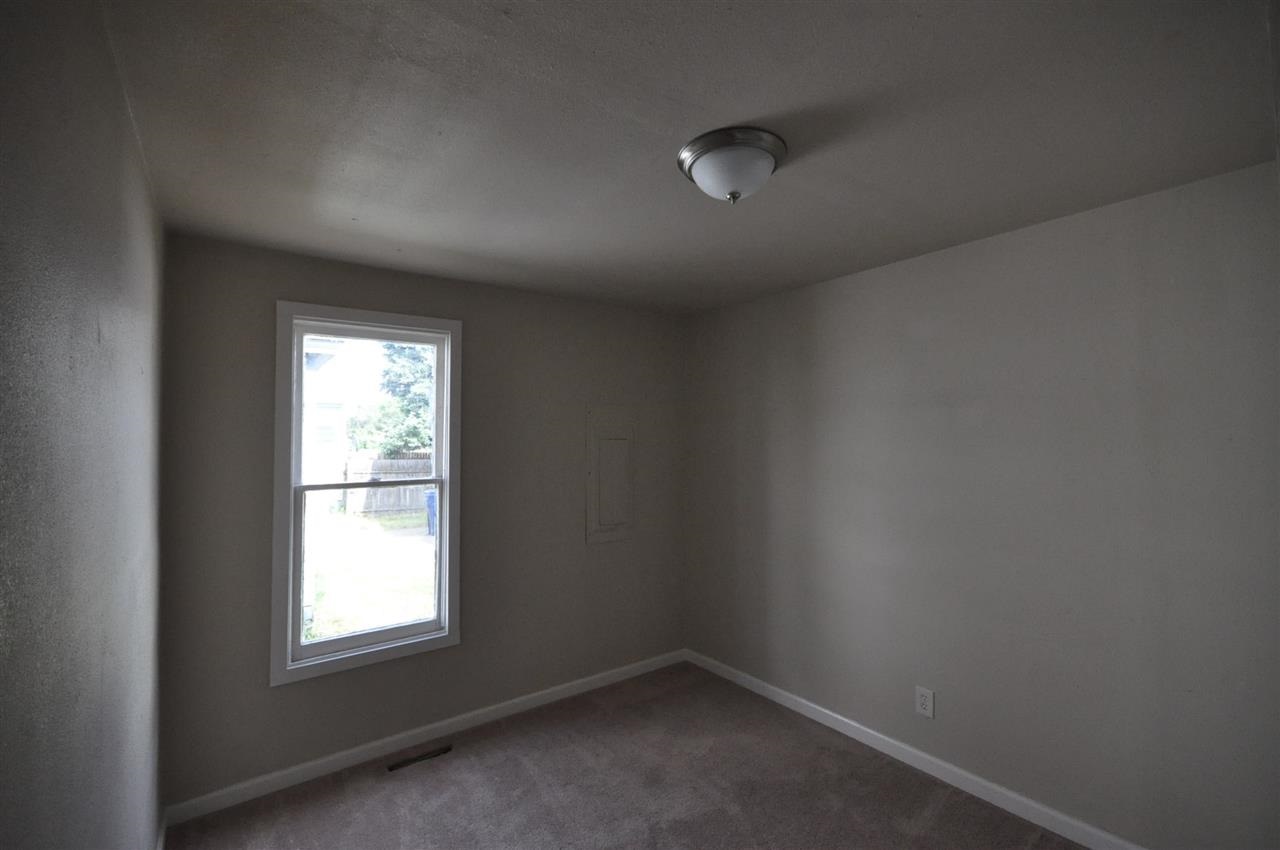 2119 W DEAN Ave - Photo 8