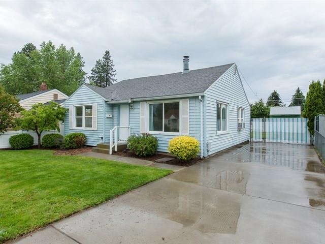 3207 E 33rd Ave - Photo 2