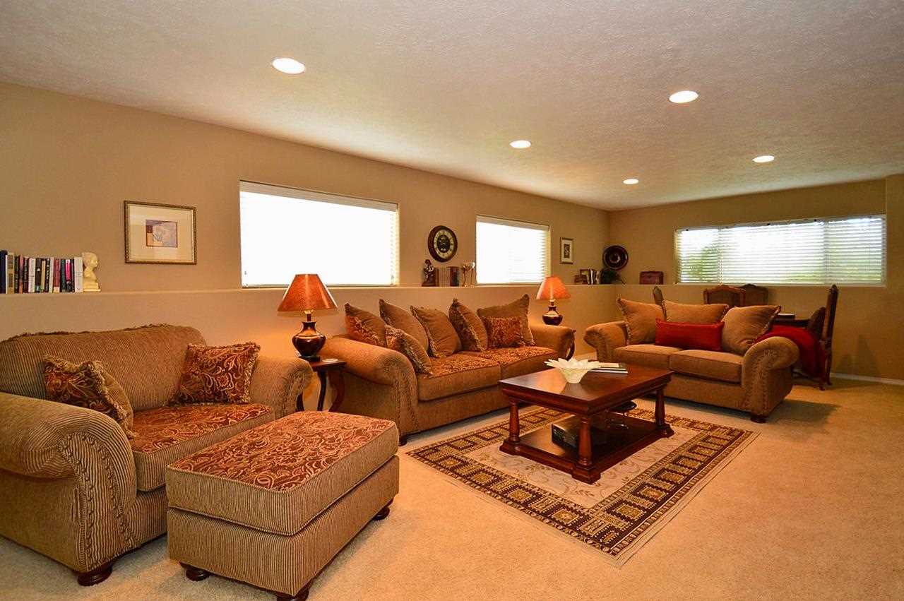 1702 S Lloyd Ln - Photo 14
