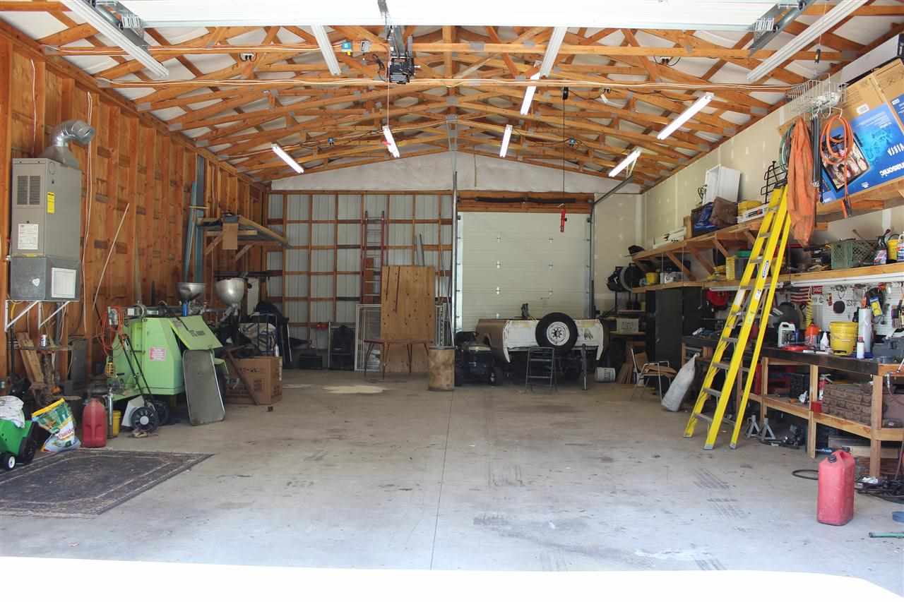 9811 E 4TH Ave - Photo 3