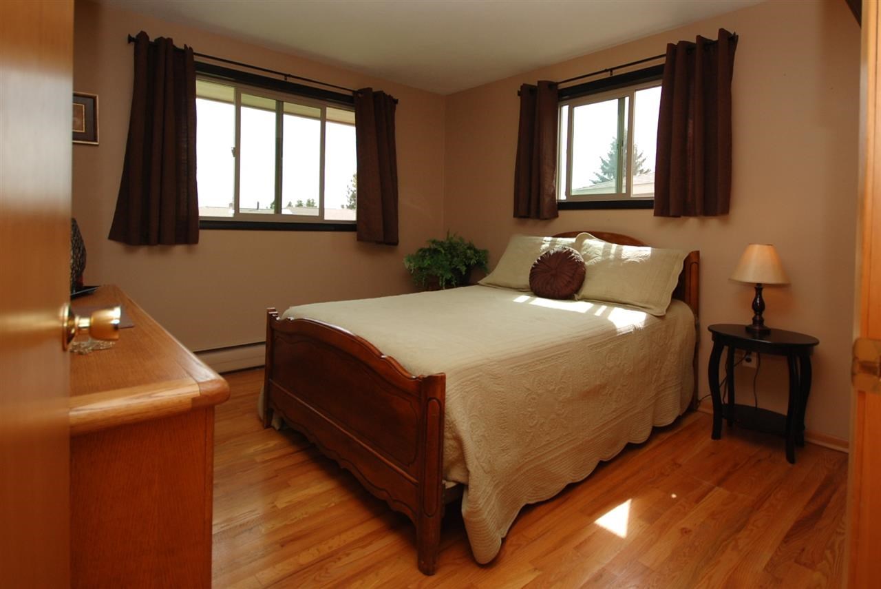 2320 W Dell - Photo 5