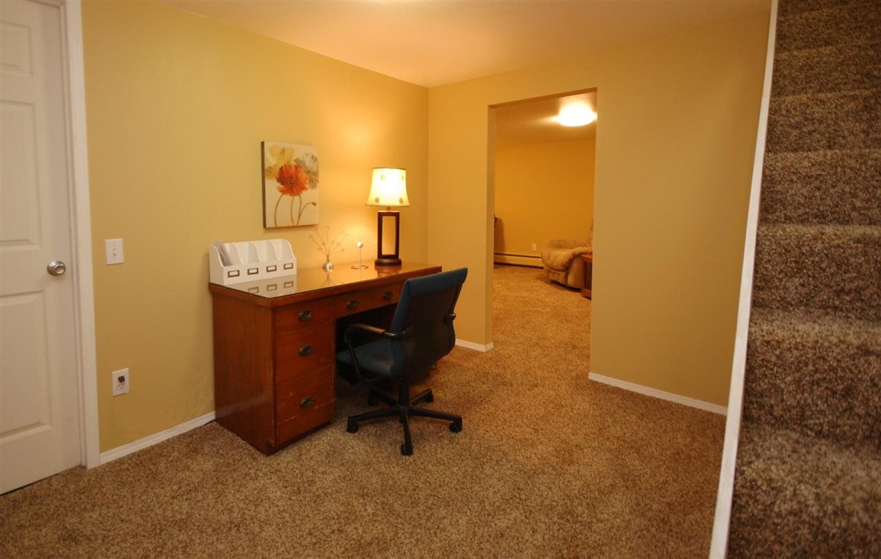 2320 W Dell - Photo 10