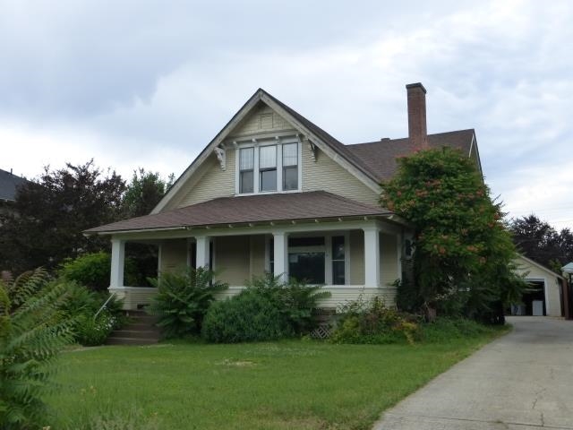 2924 W Boone Ave - Photo 1