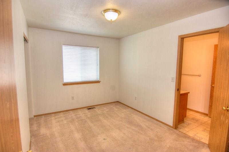 5003 W Prosperity Ln - Photo 9