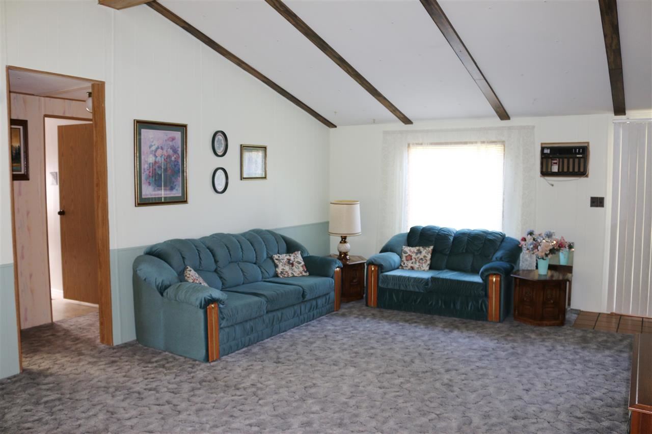 1115 W Spruce St - Photo 3