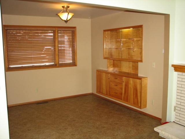 2311 W Woodside - Photo 3