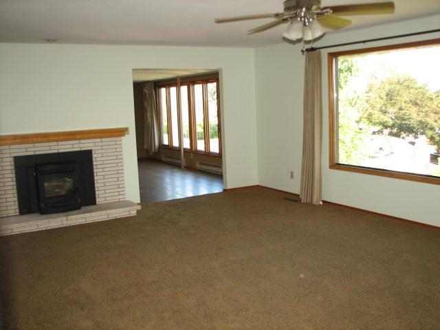 2311 W Woodside - Photo 4
