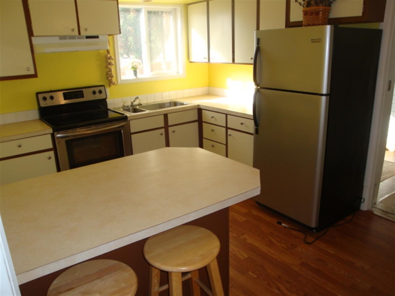 4727 N LACEY St - Photo 4