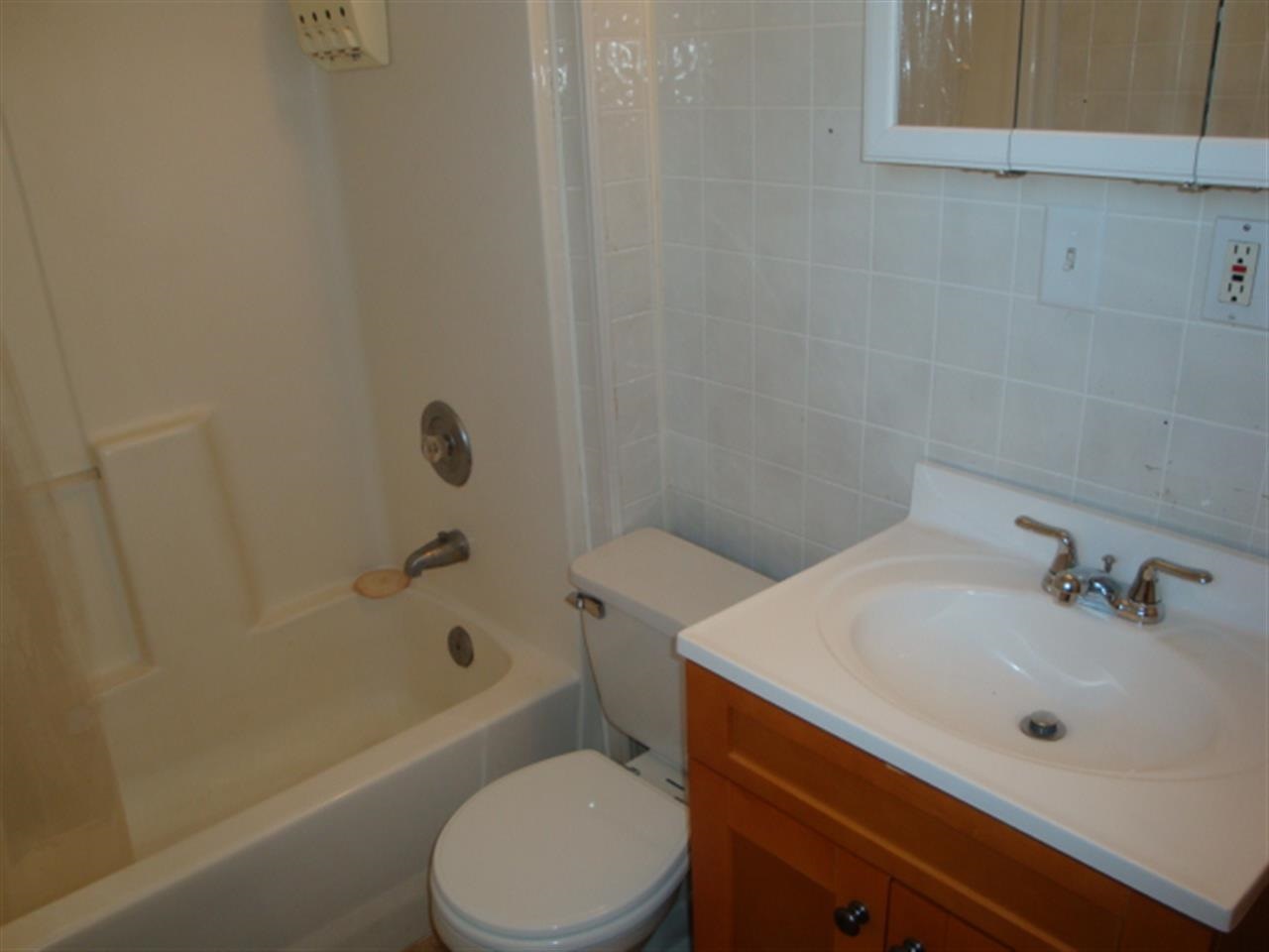 4727 N LACEY St - Photo 9