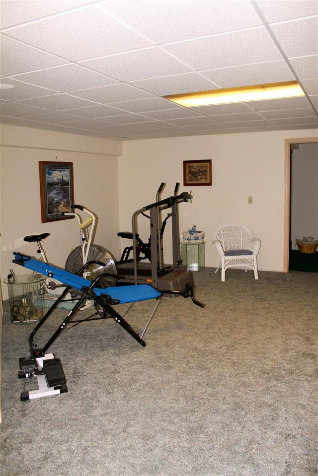 15702 N Freya - Photo 14