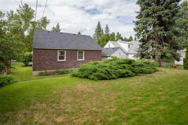 2412 E Girard Pl - Photo 5