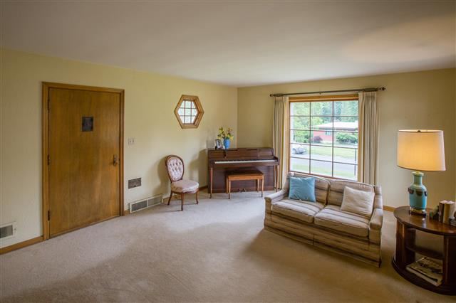 2412 E Girard Pl - Photo 7