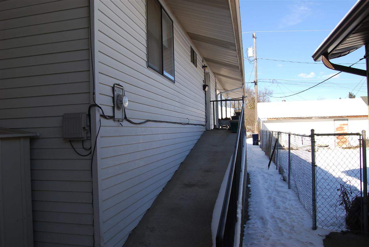 2314 W Sharp Ave. - Photo 16
