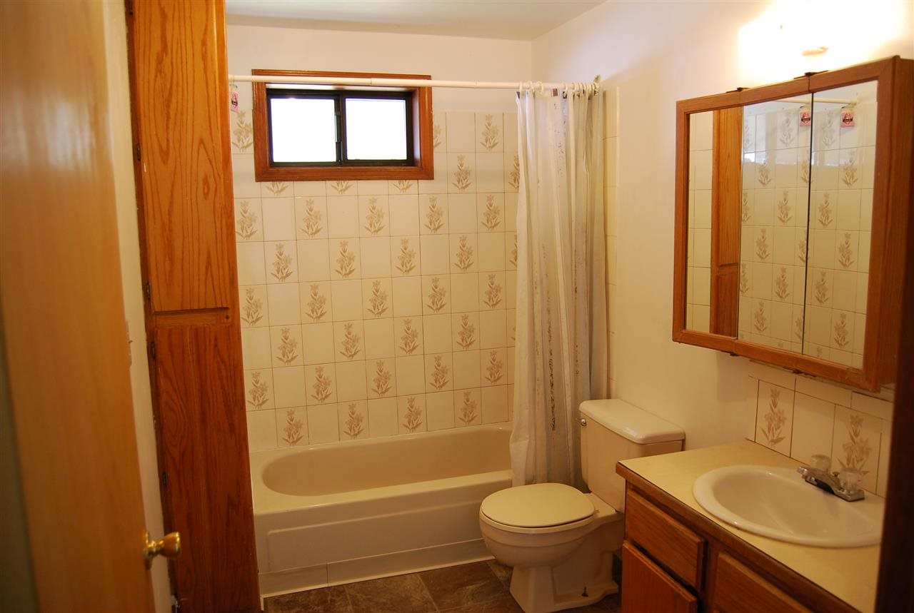 2314 W Sharp Ave. - Photo 8