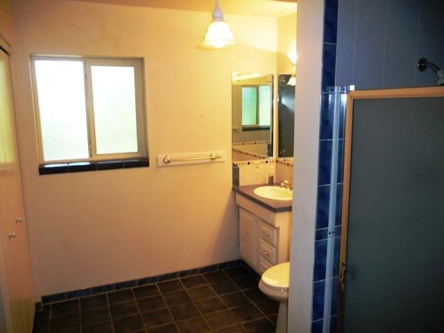 12516 E 23rd Avenue - Photo 17