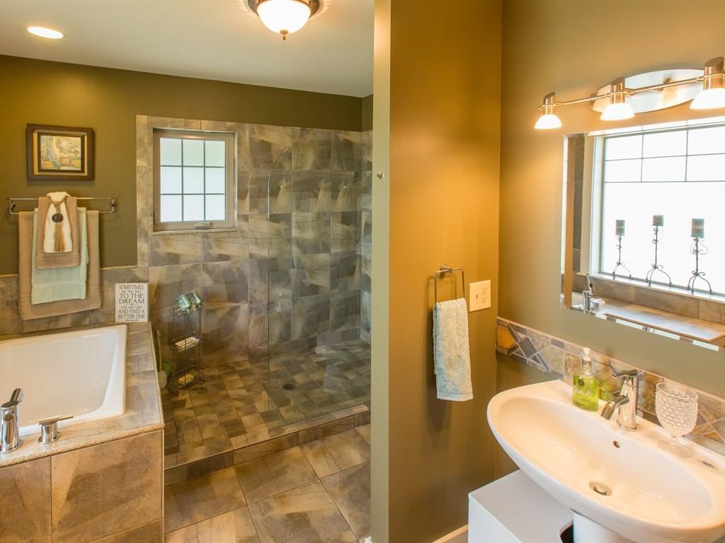 1221 W 22nd Ave - Photo 9