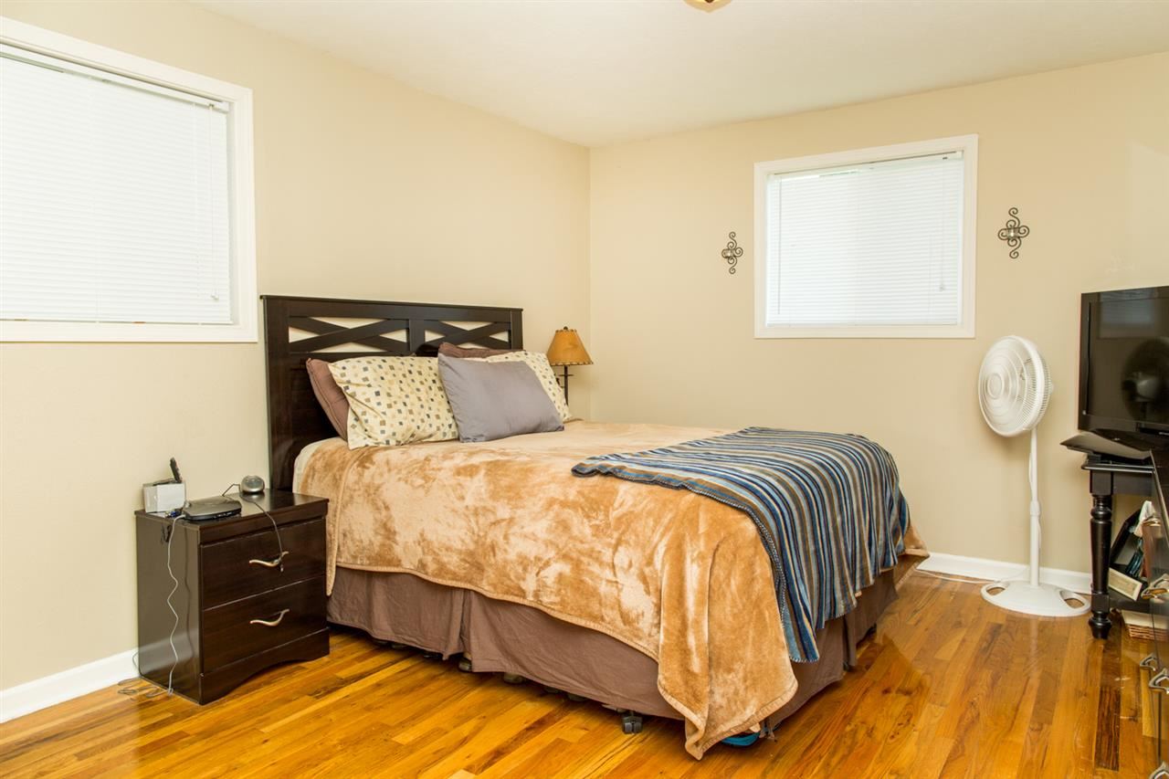 1118 E Queen Ave - Photo 9