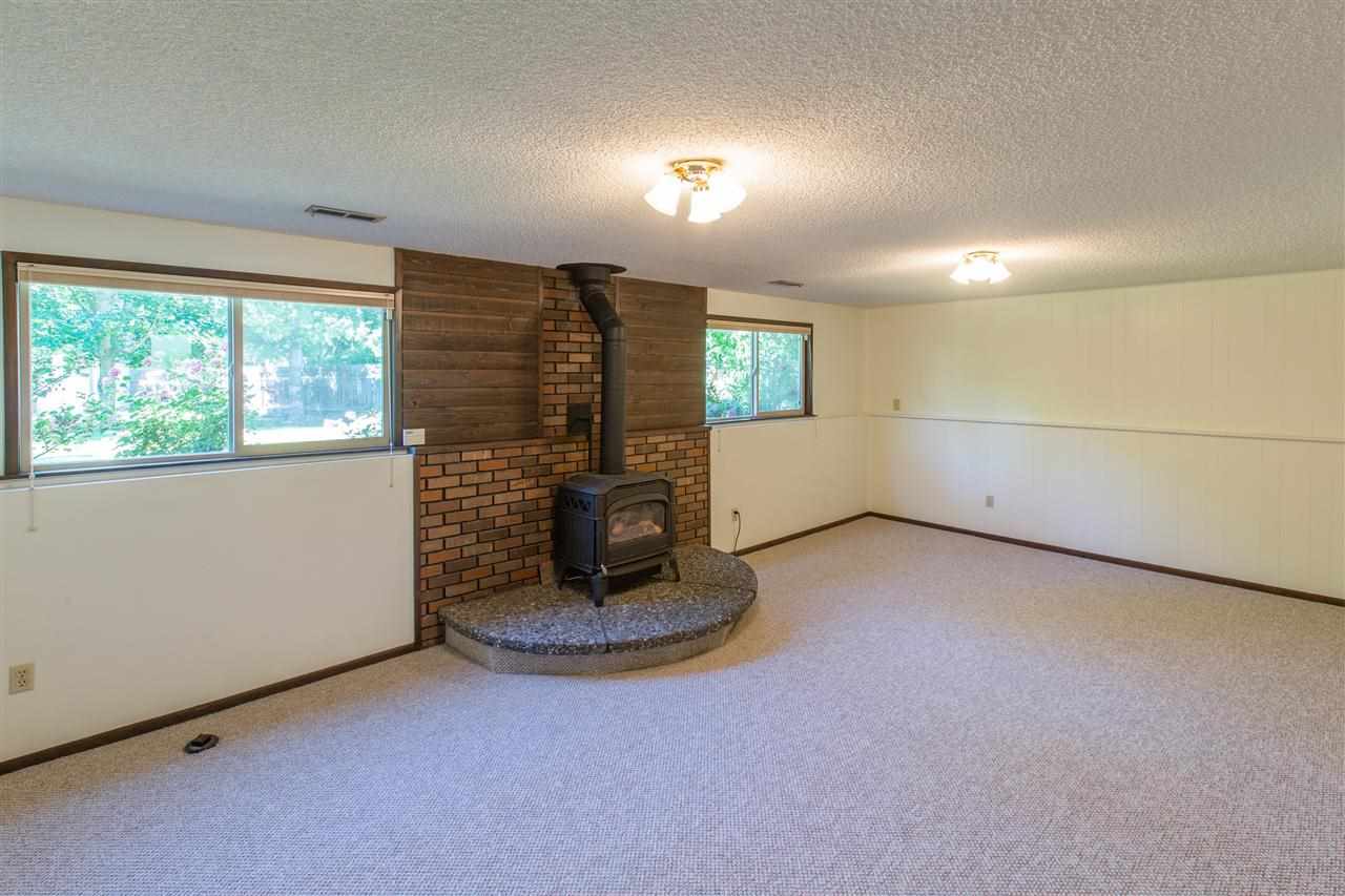2016 E 55th Ave - Photo 7