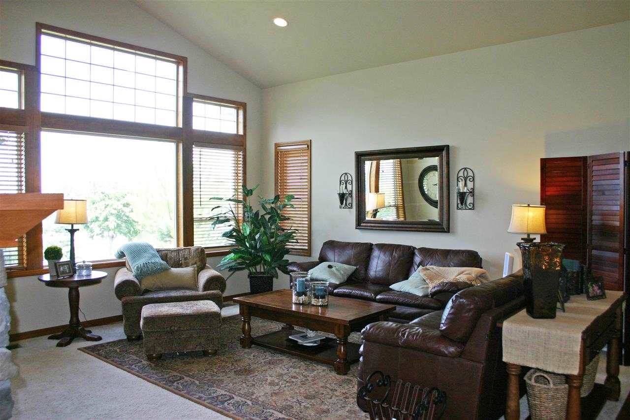 2614 W Howesdale Ct - Photo 3