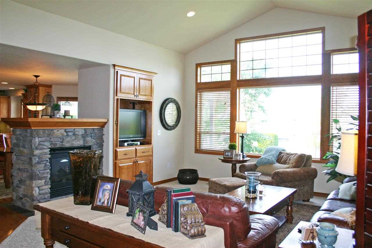 2614 W Howesdale Ct - Photo 4