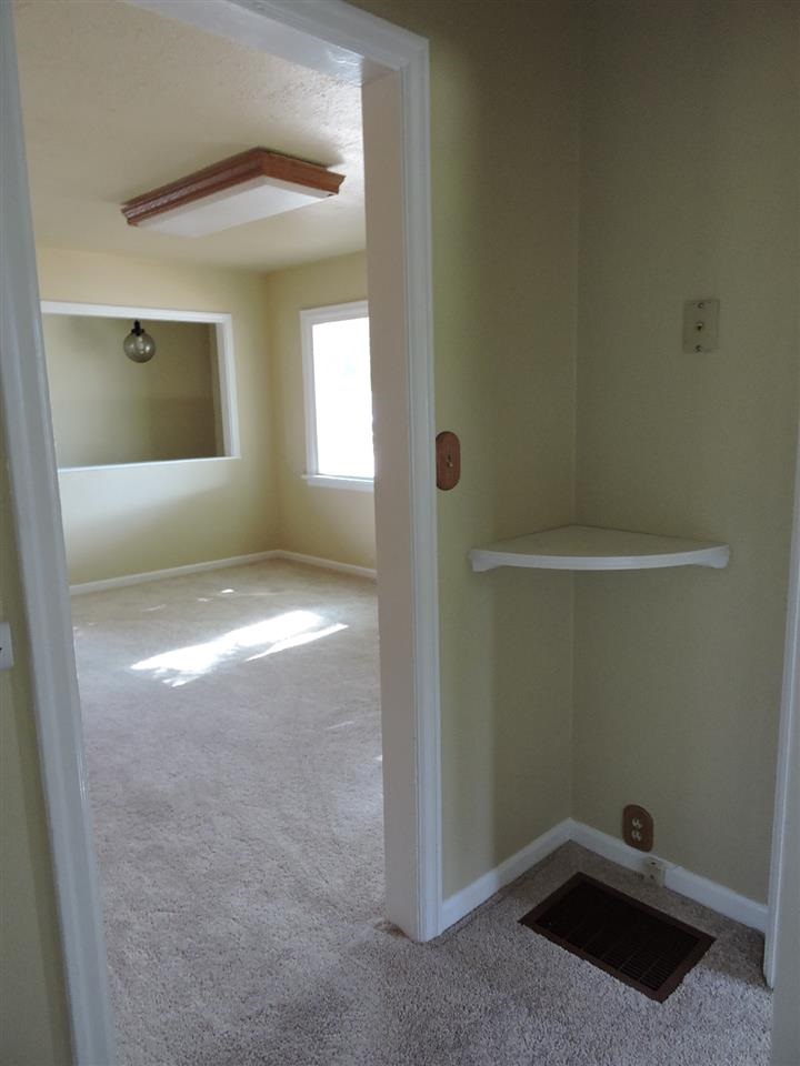 14209 E Longfellow - Photo 3