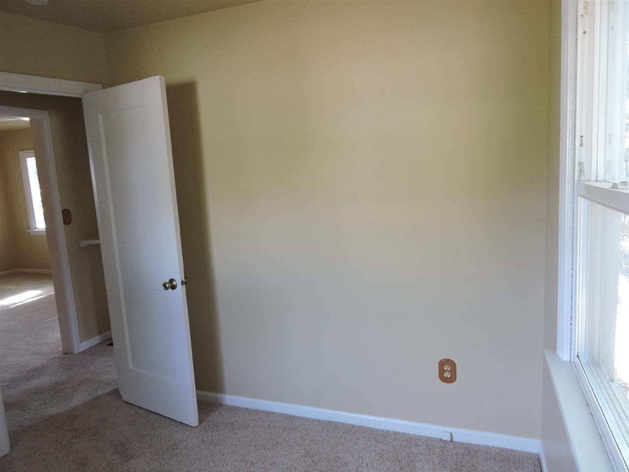 14209 E Longfellow - Photo 4