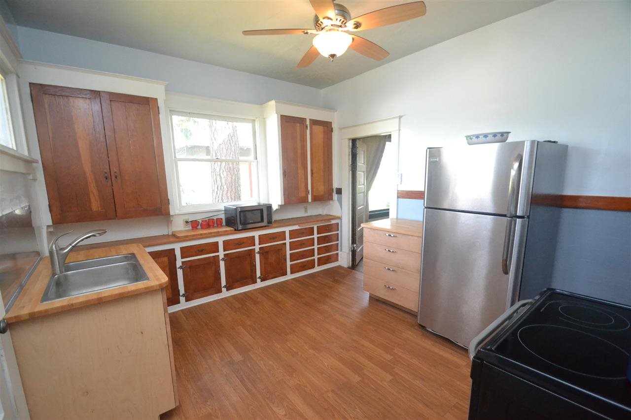 1847 E 12th - Photo 15