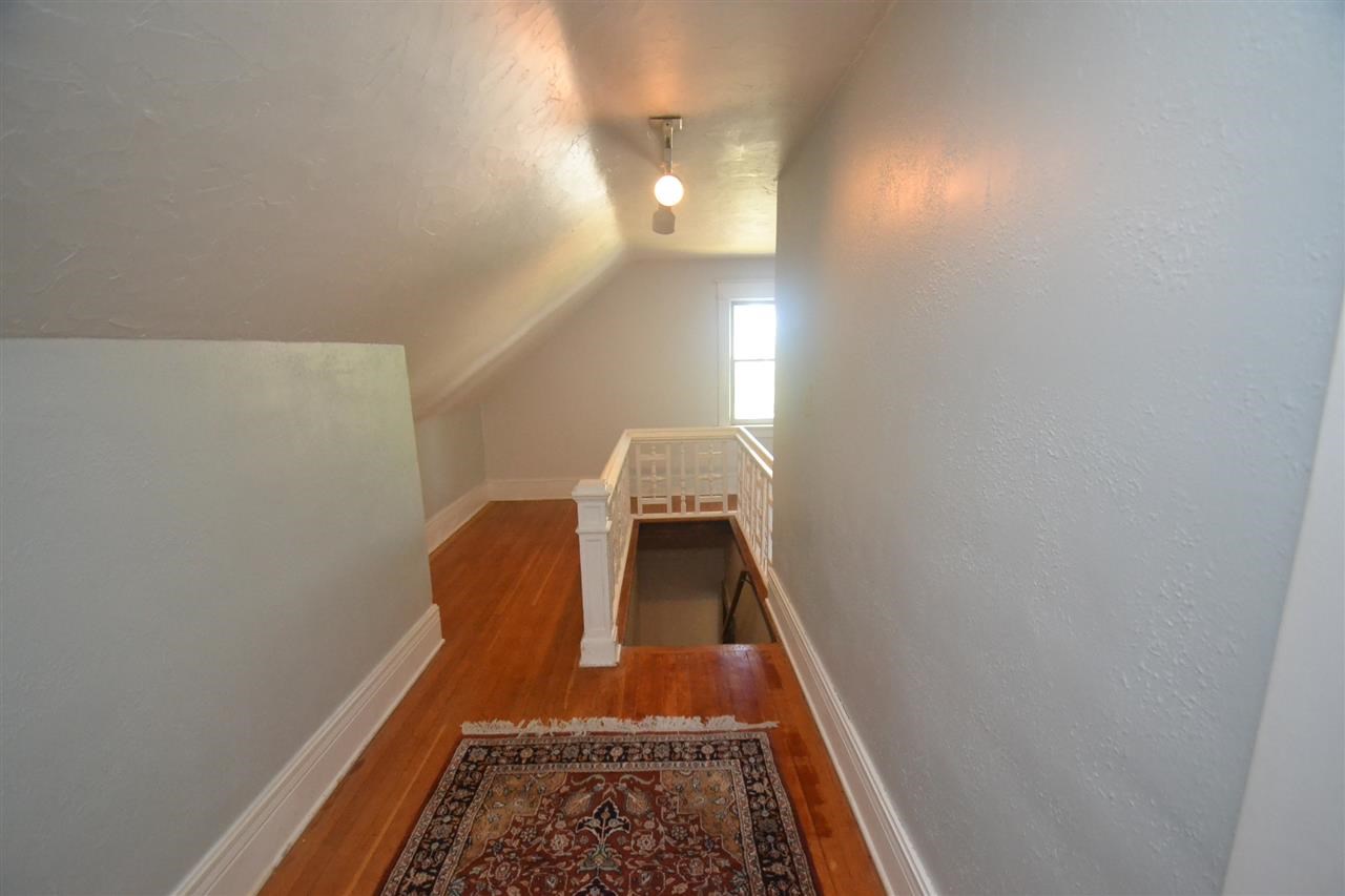 1847 E 12th - Photo 17