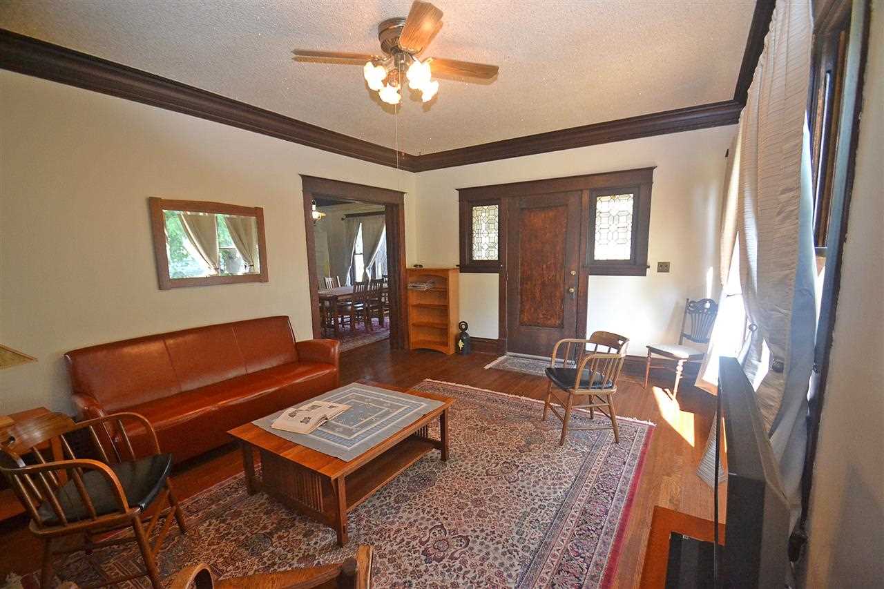 1847 E 12th - Photo 7