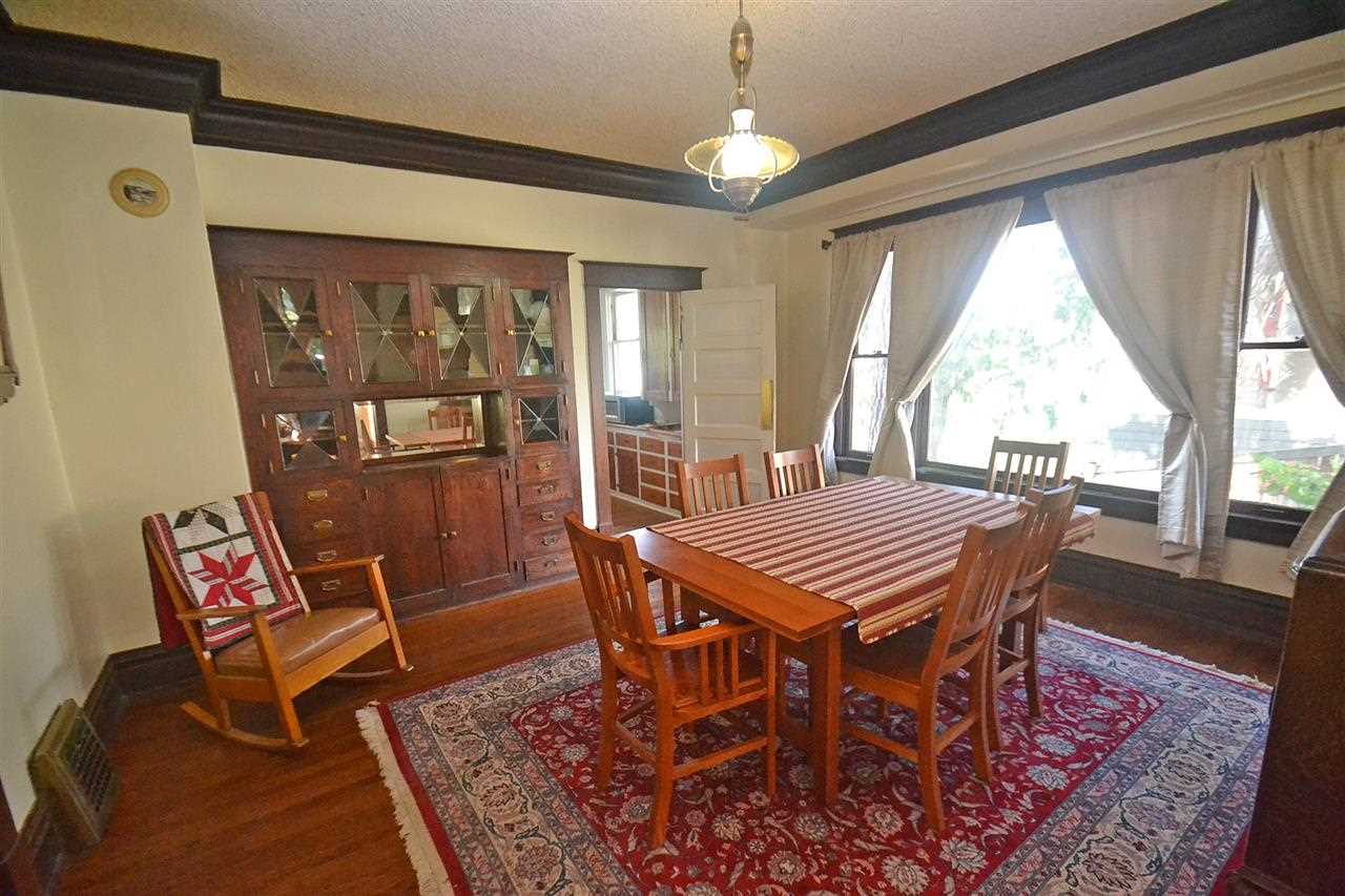 1847 E 12th - Photo 8
